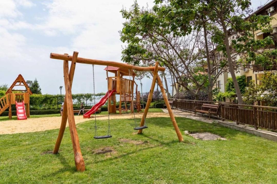 Апартамент Ния, Райска Градина / Garden Of Eden 圣弗拉斯 外观 照片
